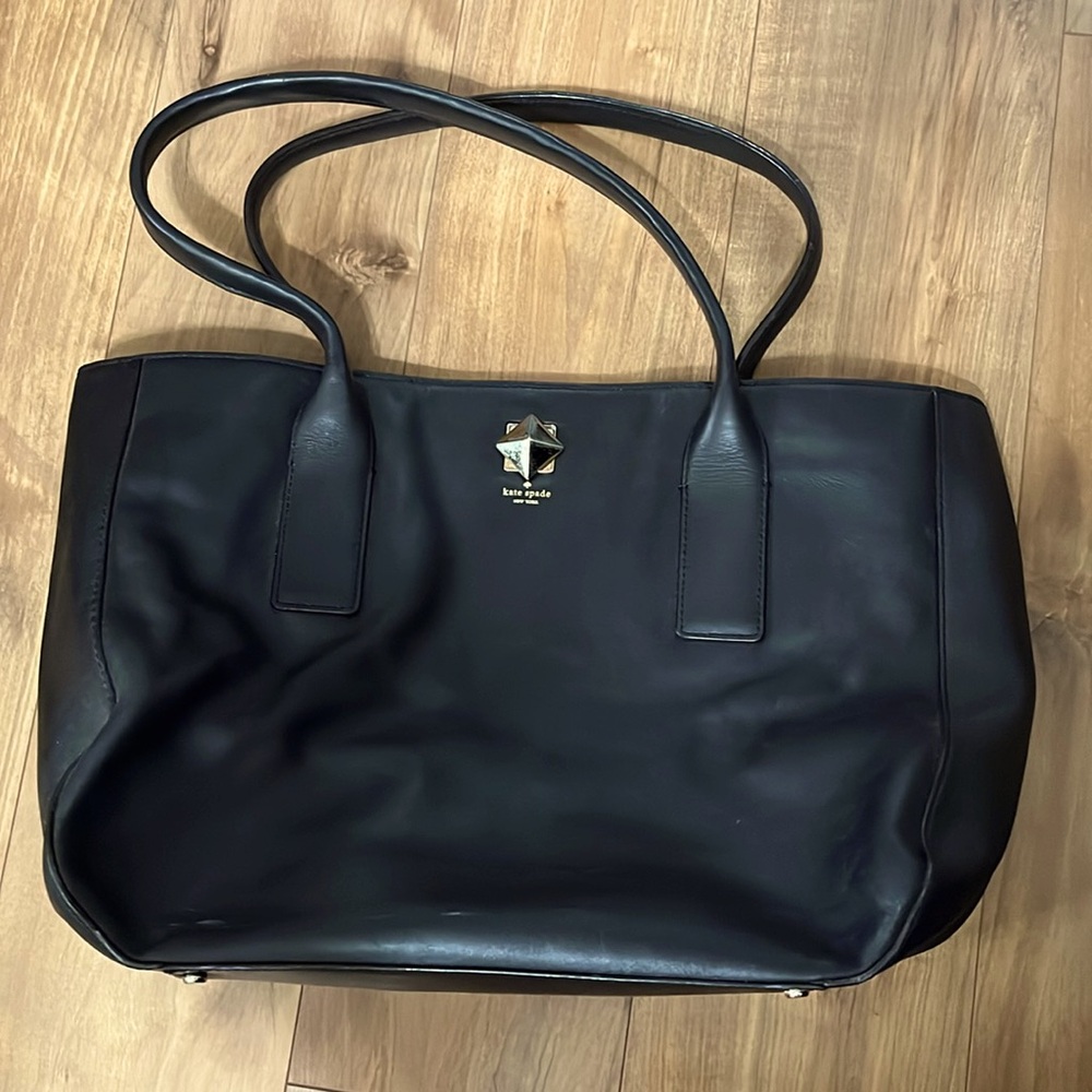 Kate spade leather purse
